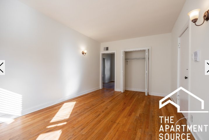 Building Photo - 4036 N Ashland Ave