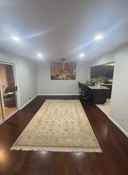 Building Photo - 20 Lawry Ct