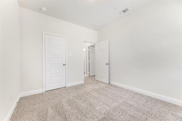 Building Photo - 4704 Corriente Vista Ln