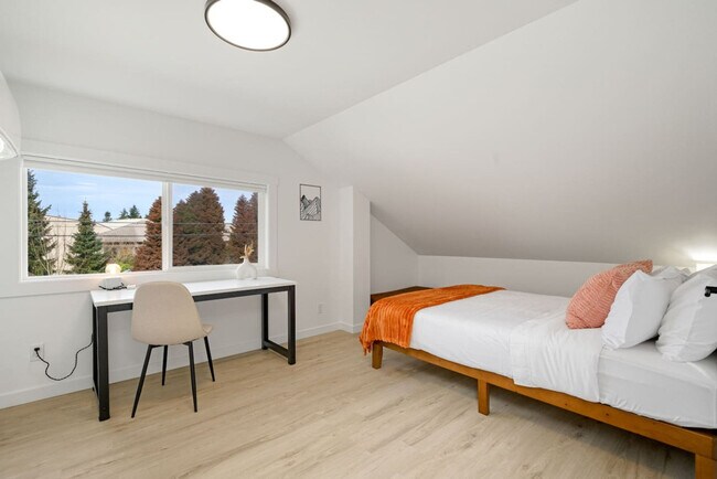 Building Photo - 3413 N 8th St