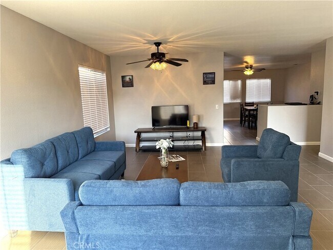 Building Photo - 1462 Nutmey Ln