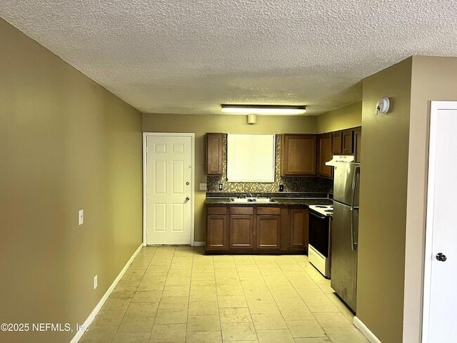 Building Photo - 5219 Westchase Ct