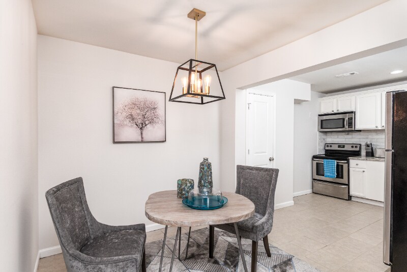 Building Photo - 2318 Centenary Way Ct