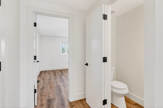 Building Photo - 3400 Tennyson St