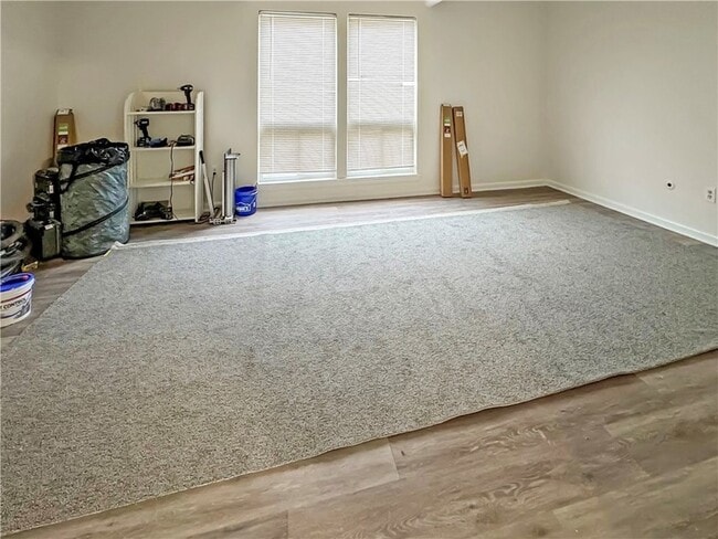 Building Photo - 314 College Park Dr