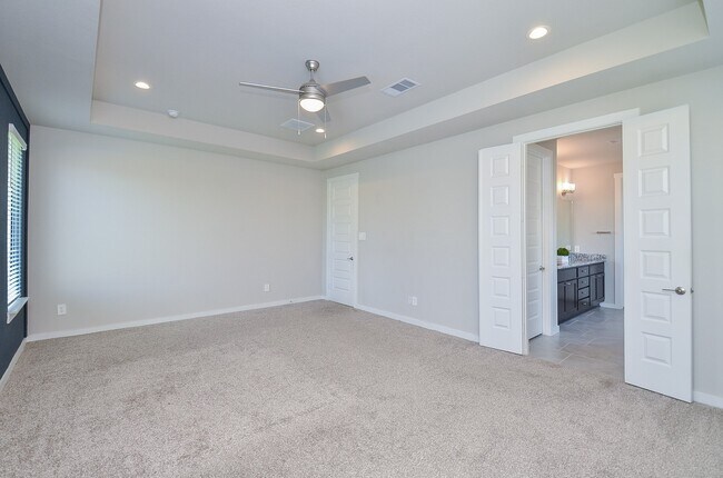 Building Photo - 28402 Eli Eagle St