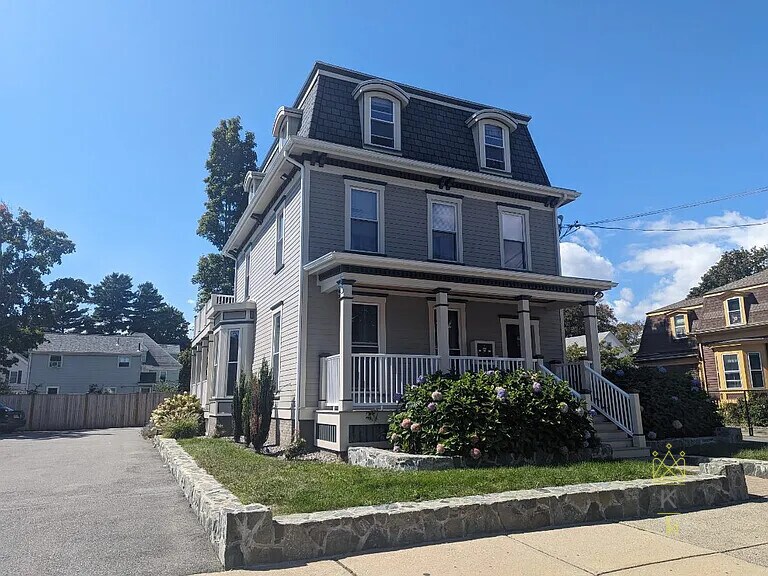 Building Photo - 14 Mt Vernon St