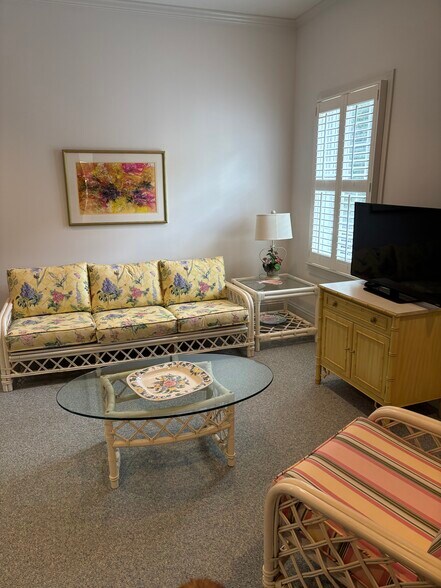 Building Photo - 108 Cart Dr