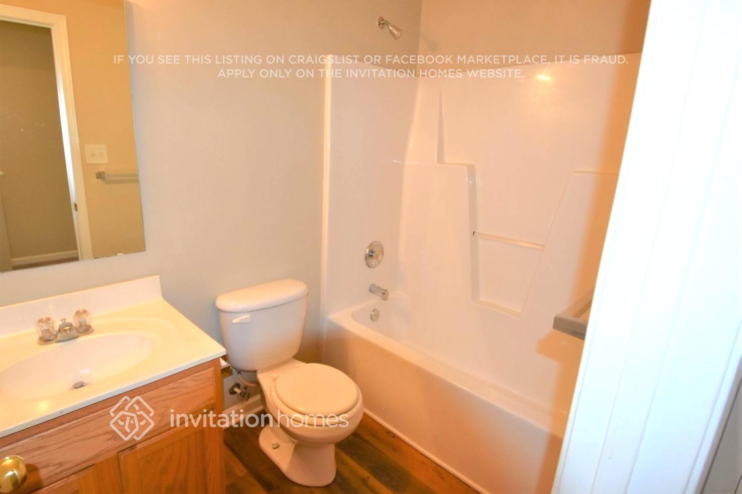 Building Photo - 3000 Moonstone Ln