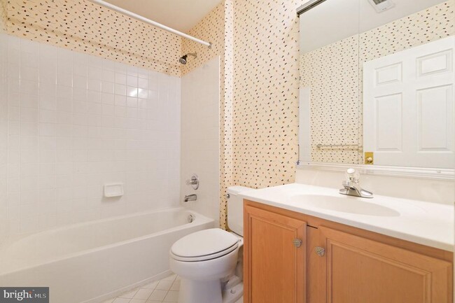 Building Photo - 21369 Sawyer Square