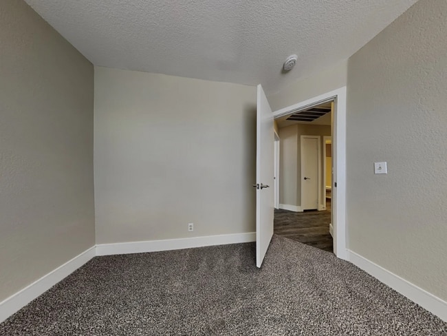 Building Photo - 8236 Hercules Dr