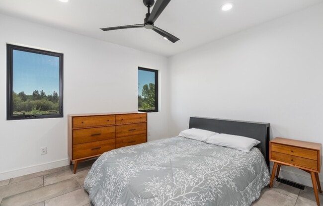 Building Photo - 1205 Trails Creek Ave