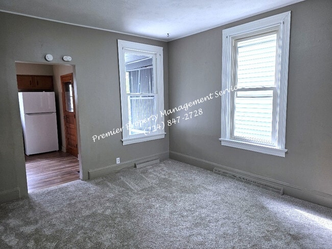 Building Photo - 1324 2nd Ave