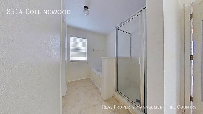 Building Photo - 8514 Collingwood-