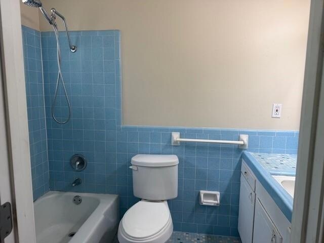 Building Photo - 1546 Wildwood Ln