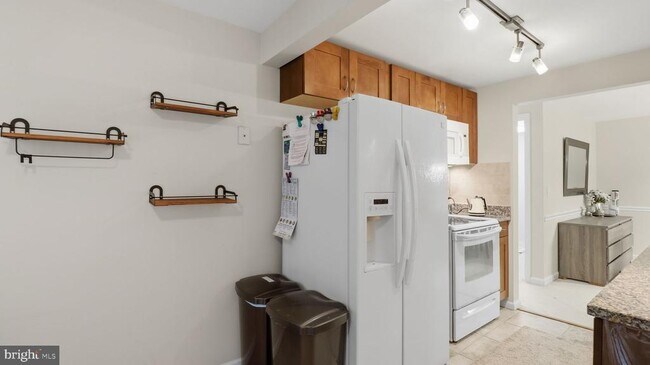 Building Photo - 13201 Chalet Pl