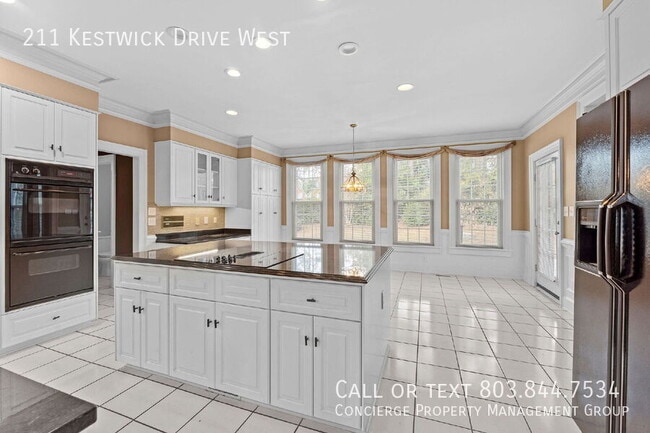 Building Photo - 211 Kestwick Dr W