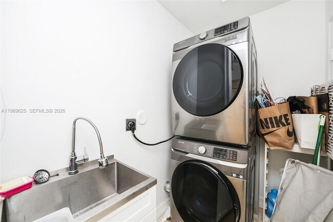 Building Photo - 1898 S Miami Ave