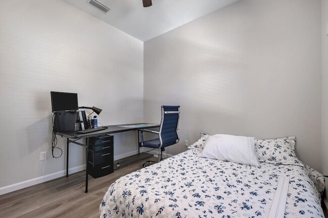 Building Photo - 15 Arapaho Trail