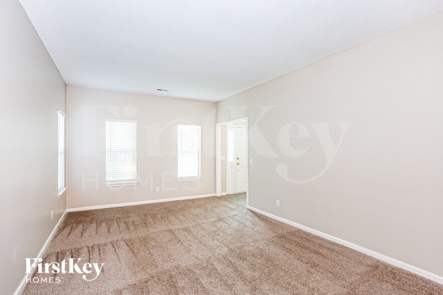 Building Photo - 7031 Reedy Creek Rd