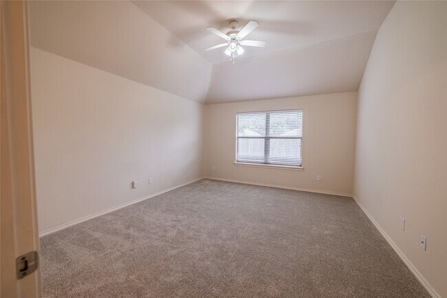 Building Photo - 7509 Dalton Dr