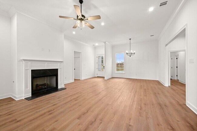 Building Photo - 11802 Morgan Meadow Ave