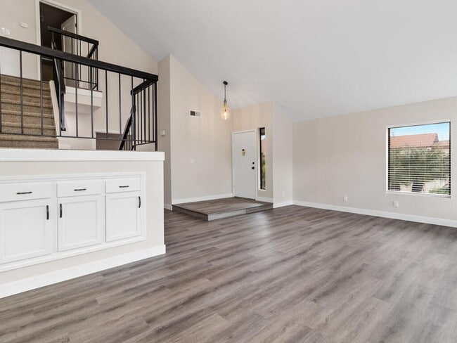 Building Photo - Newly Remodeled 2 Story, 3 Bedroom Condo