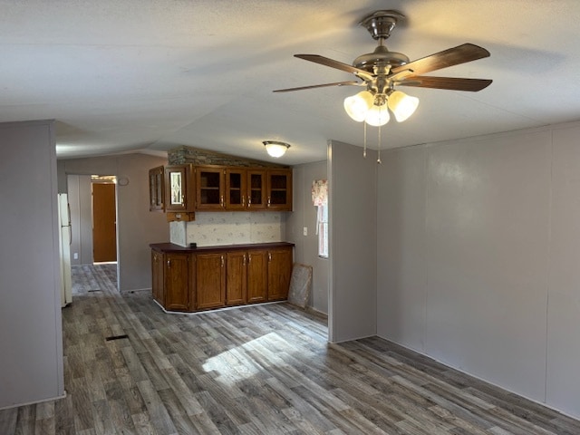 Building Photo - 130 Horse Creek Park Rd