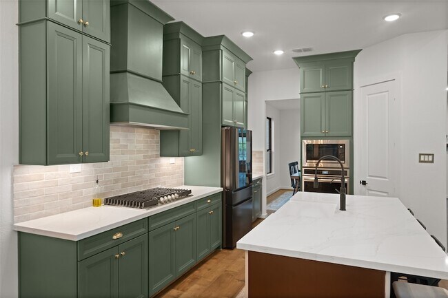 Building Photo - 8207 Boundary Waters Dr