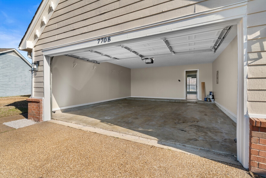 Building Photo - 7708 Spring Morning Ct