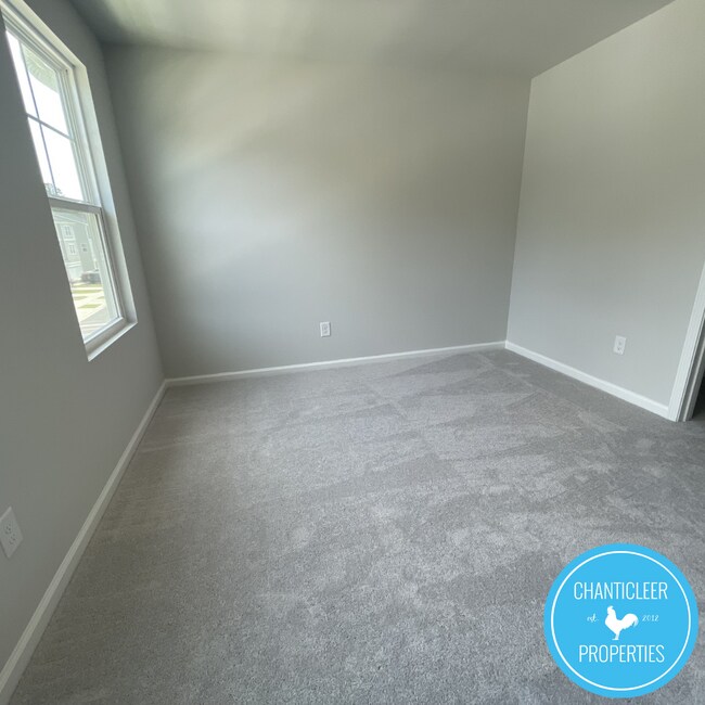 Building Photo - 339 Deercroft Dr