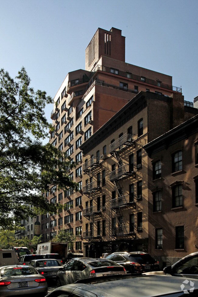 Wimbledon Tower 236 E 36th St New York NY 10016 Apartment Finder