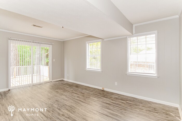 Building Photo - 103 Kingston Pl