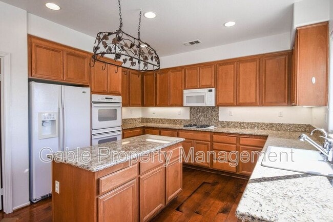 Building Photo - 29541 Big Bend Pl