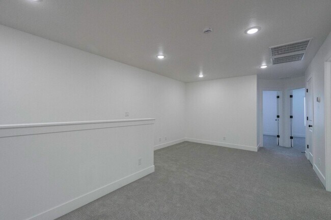 Building Photo - 907 Bright Rdg Ln