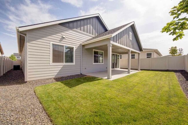Building Photo - 11171 W Heliopsis Dr