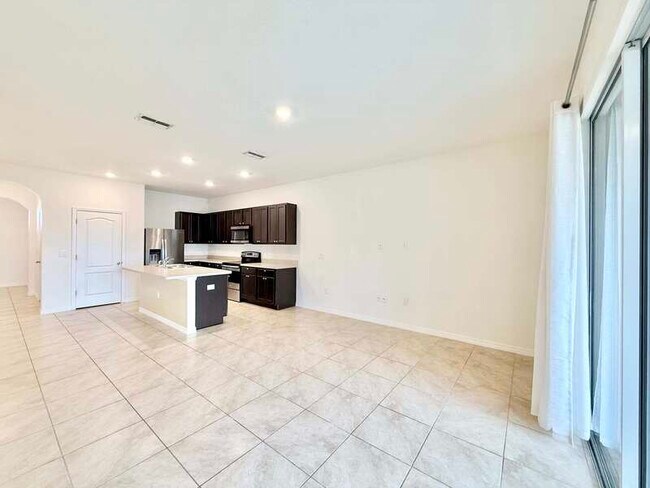 Building Photo - 212 Feltrim Reserve Blvd