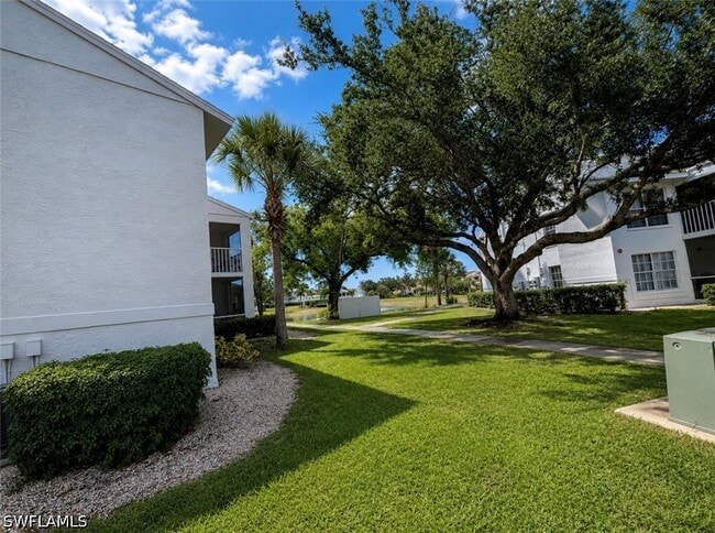 Building Photo - 161 Santa Clara Dr