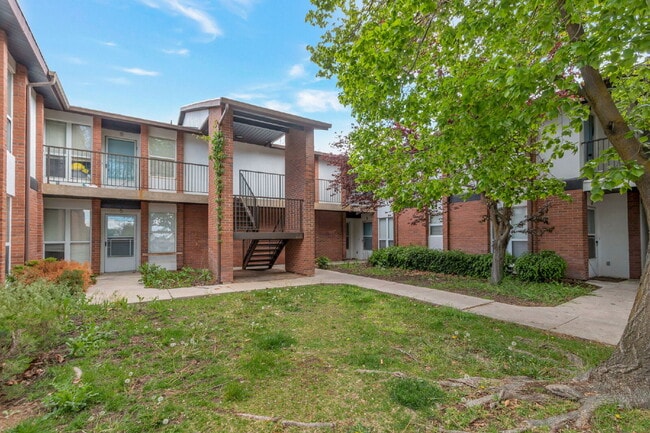 Building Photo - Available Now — 2 BR / 1 BA at The Flats on Main, Brigham City — $1,250/mo