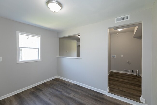 Primary Photo - Completely renovated 3 bed 2 full bath hom...