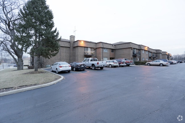 Building Photo - Mill Cove Apartments