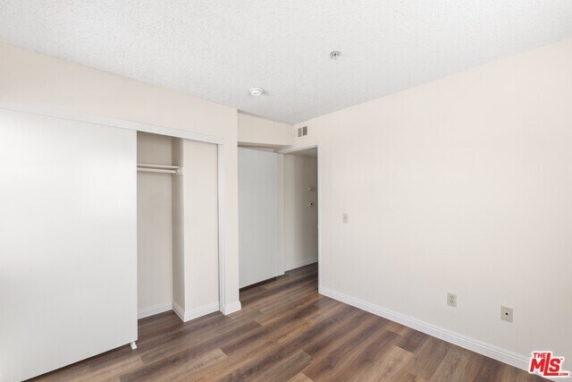 Building Photo - 321 S Occidental Blvd