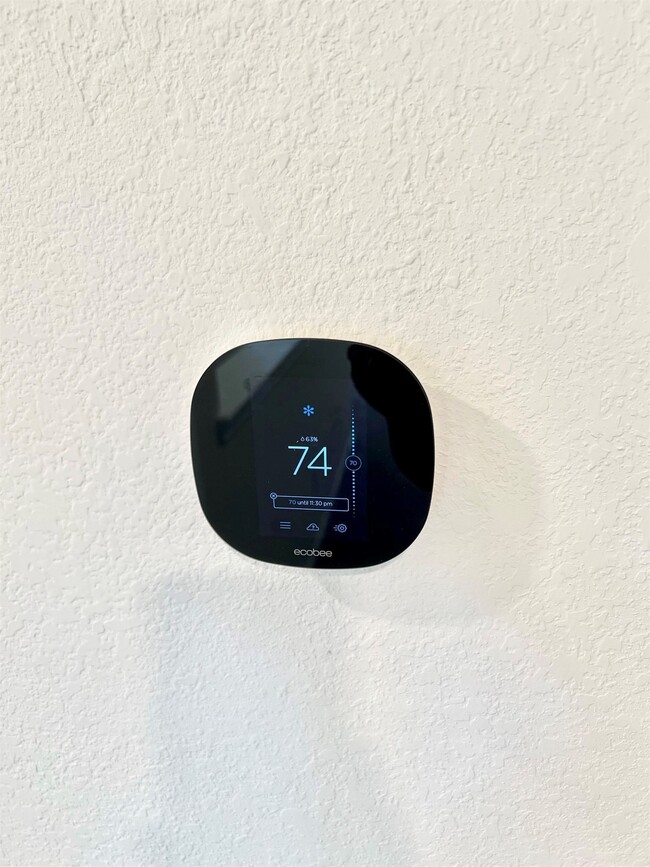 Building Photo - 20807 Sheffield Pk Dr