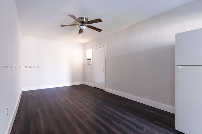 Building Photo - 26501 SW 137th Ave