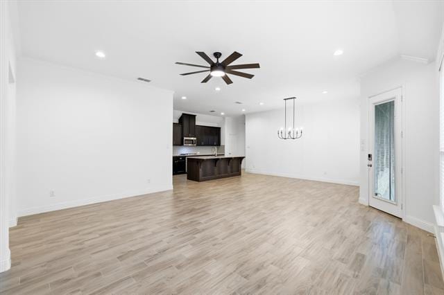 Building Photo - 916 10th St