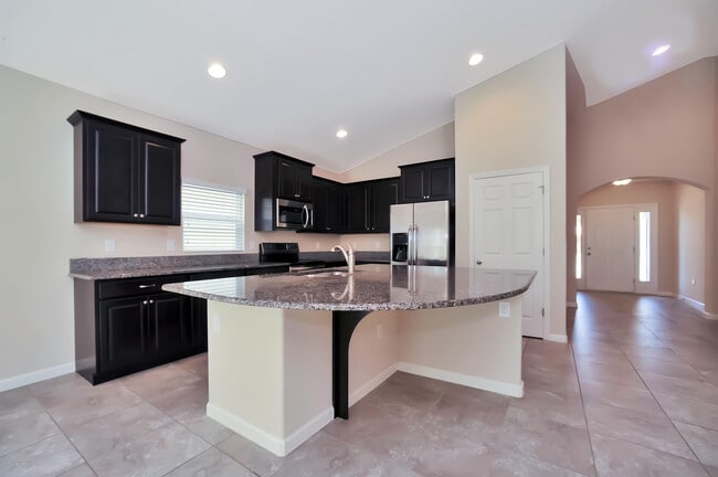 Building Photo - 1183 Musgrass Cir