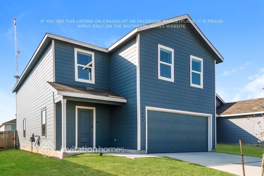 Building Photo - 1603 Hummock Steep