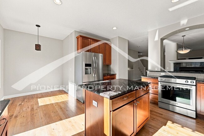 Building Photo - 4570 Meade St