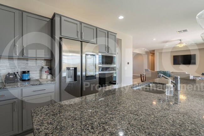 Building Photo - 5369 S Sierra Prieta Trl