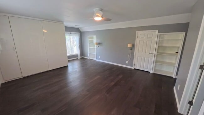 Building Photo - Beautiful Lindon Home